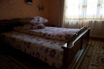 Фото номера Номер с кроватью размера «queen-size» и балконом Гостевой дом Pensiunea Valea Branzei г. Năneşti 5